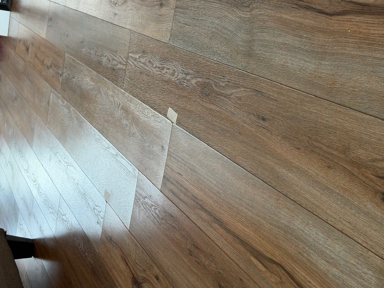 Color and finish mismatch between LVP plank runs